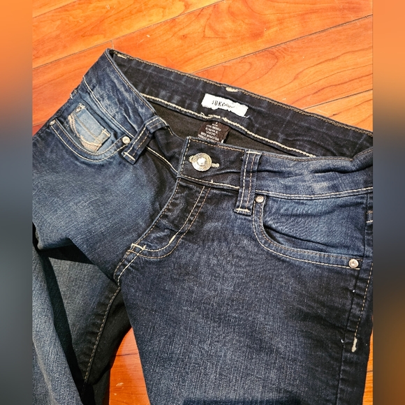 CAPRI Stretch DENIM - Picture 6 of 11